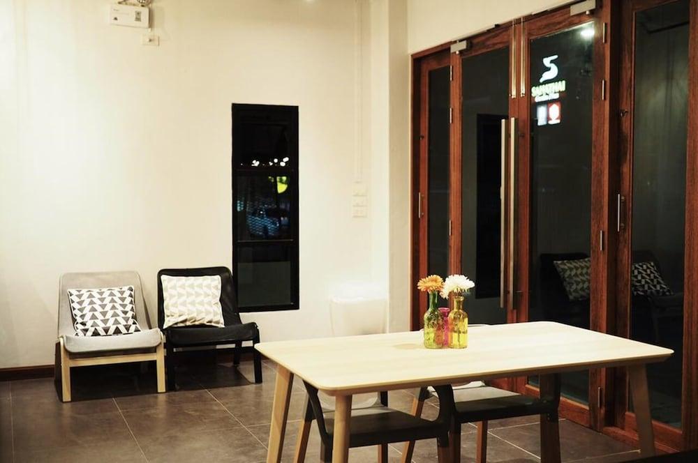 A3 Living Apartment Surat Thani Exterior photo